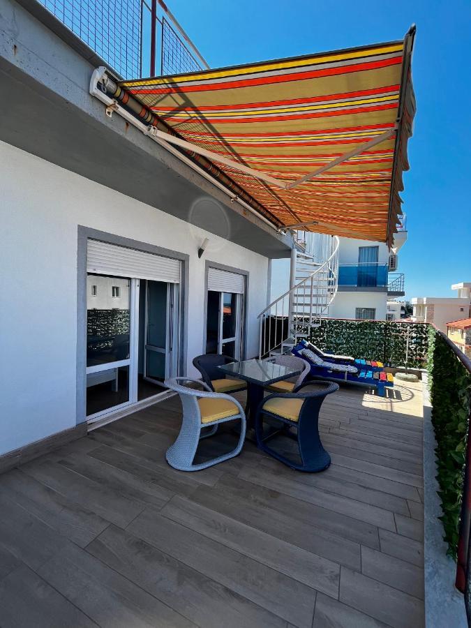 Apartments Apartmani Bojana Утєха Екстер'єр фото