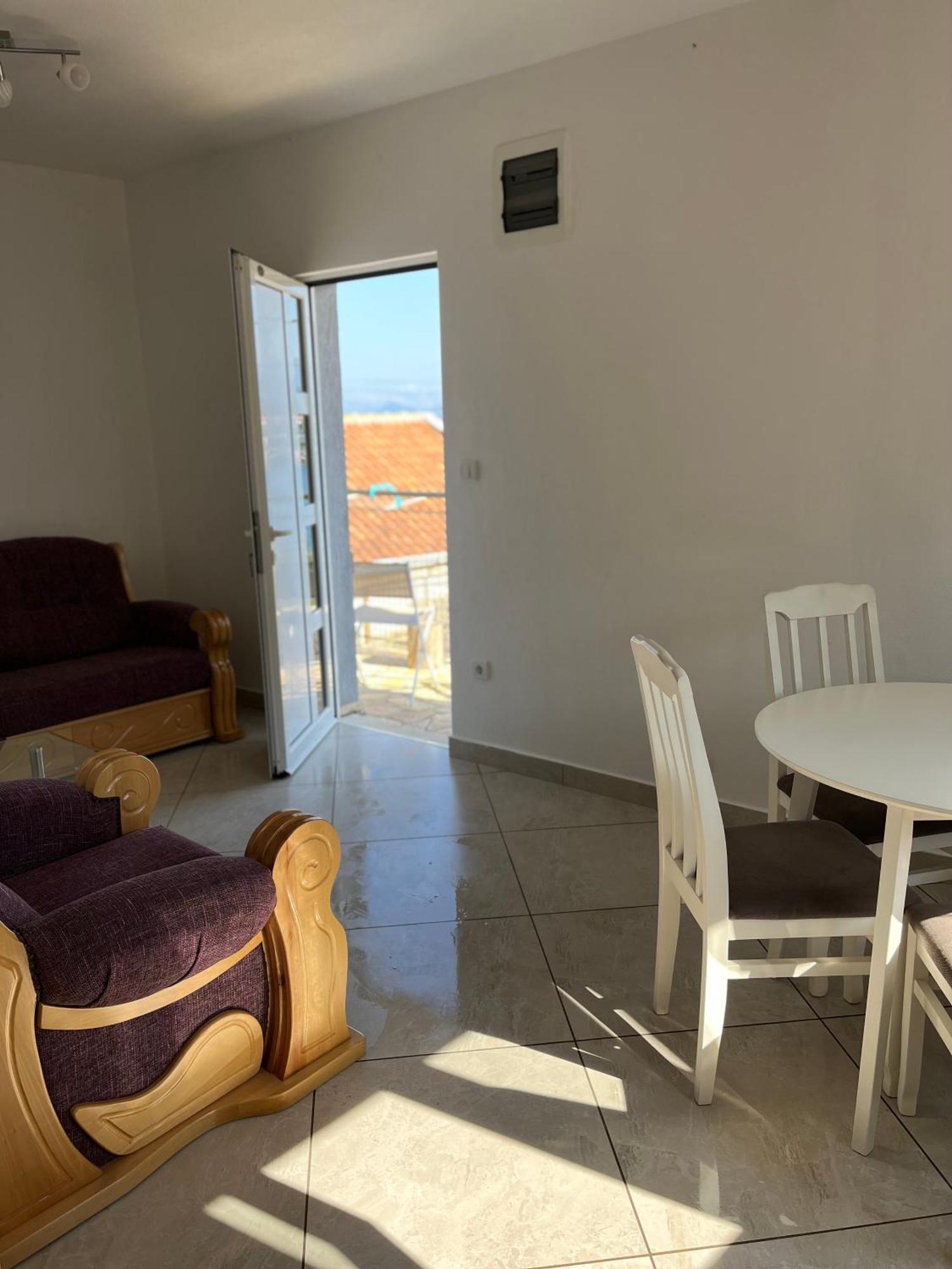 Apartments Apartmani Bojana Утєха Екстер'єр фото